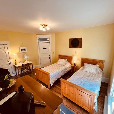 Laurel River Club Bed & Breakfast Or Lrcbnb Dryfork Екстер'єр фото