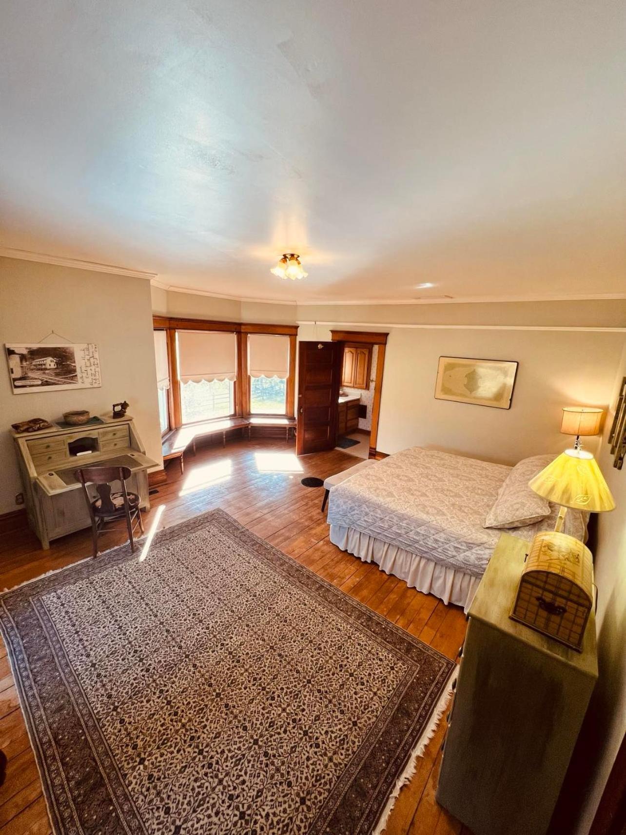 Laurel River Club Bed & Breakfast Or Lrcbnb Dryfork Екстер'єр фото